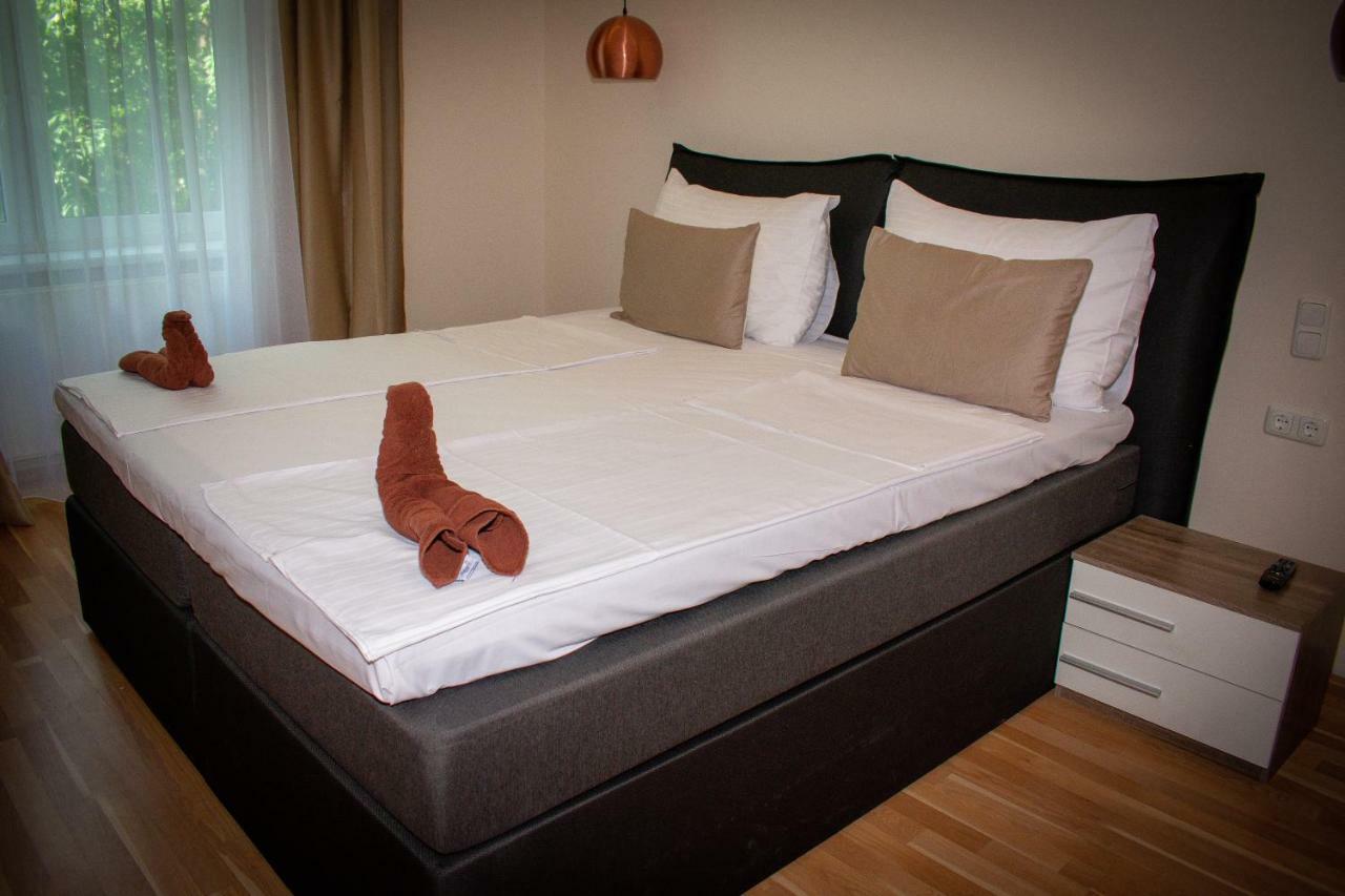 וינה Aurellia Deluxe Apartments מראה חיצוני תמונה