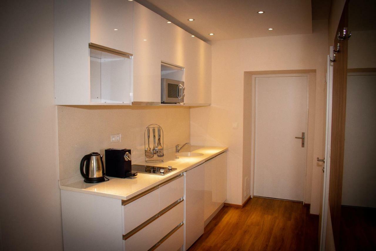 וינה Aurellia Deluxe Apartments מראה חיצוני תמונה